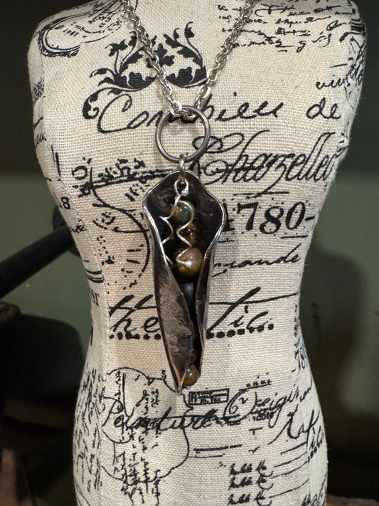 Pea Pod Pendant