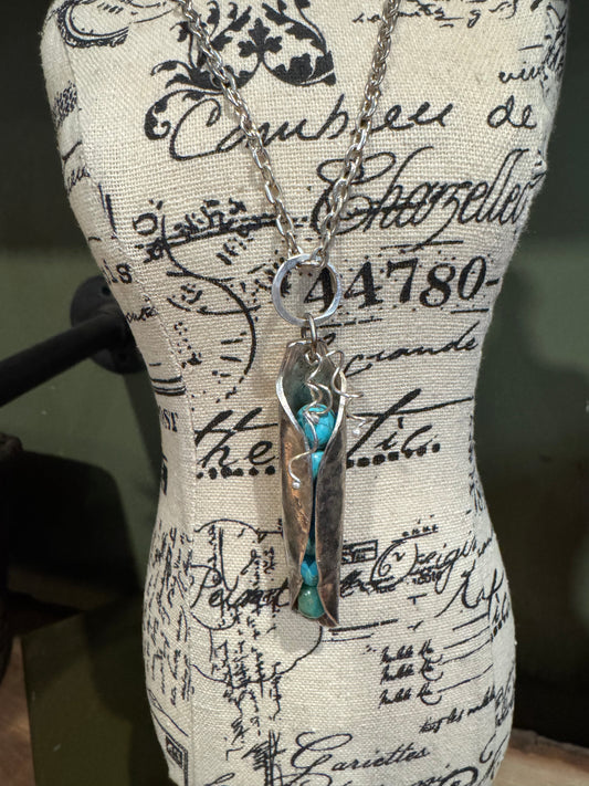 Pea Pod Pendant